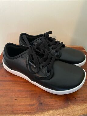 HOBIBEAR Ivy - Barefoot Shoes black and white. Size 8 women’s